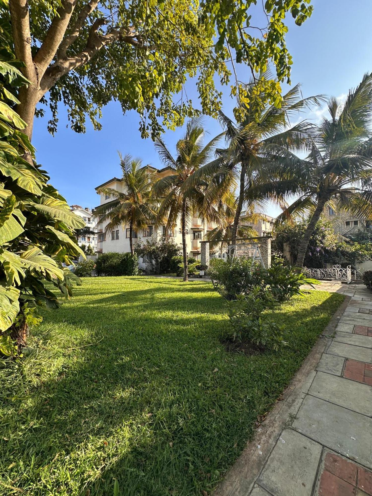 Zing Gardens E06 * Mombasa